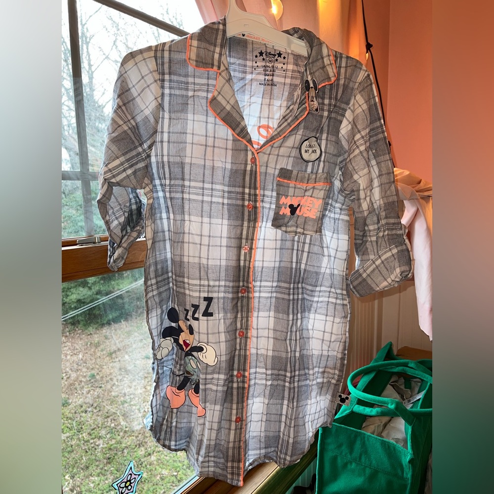 Disney Mickey Mouse sleep shirt